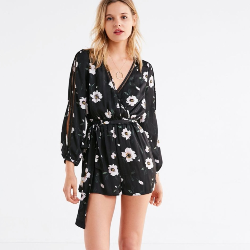 NWT Urban Outfitters Sugar Magnolia Wrap Romper